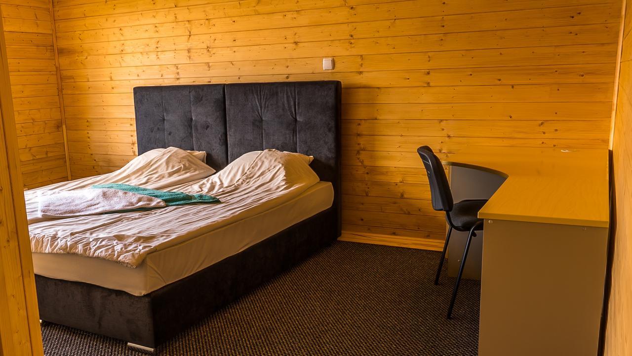 Manderley Hotell Tartu Exteriör bild